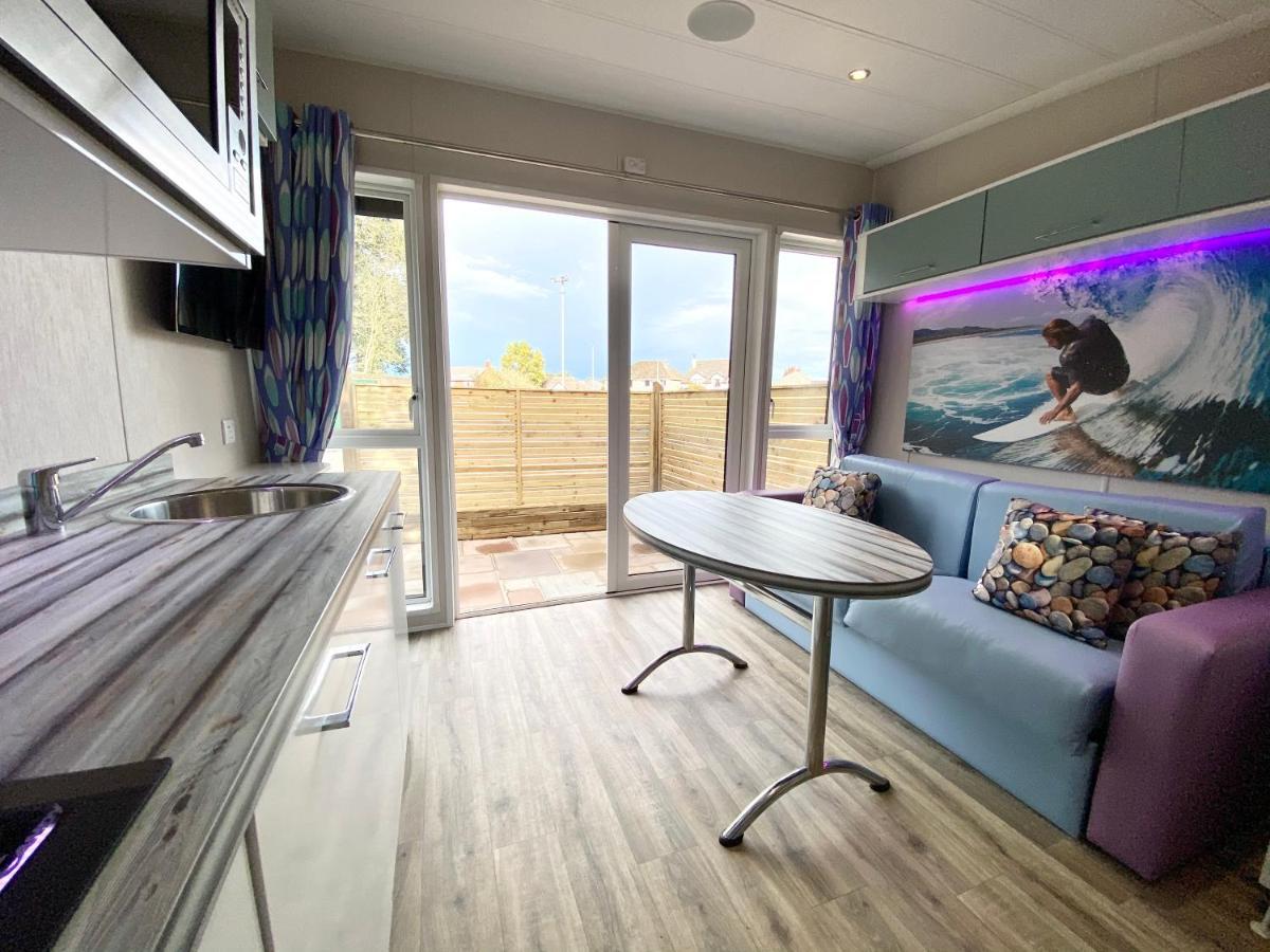 Elletson Park Wood Fired Hot Tubs, Caravans & Pods Pilling Exteriér fotografie