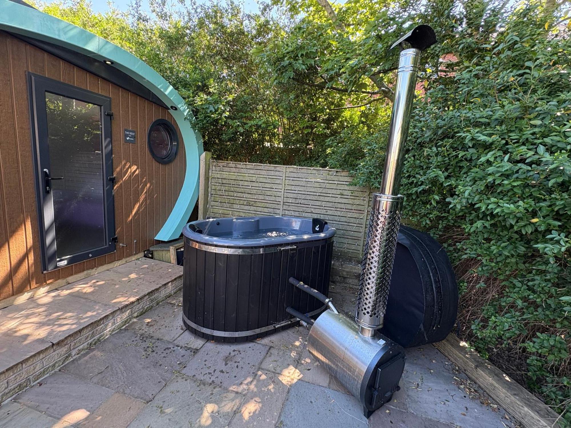 Elletson Park Wood Fired Hot Tubs, Caravans & Pods Pilling Exteriér fotografie